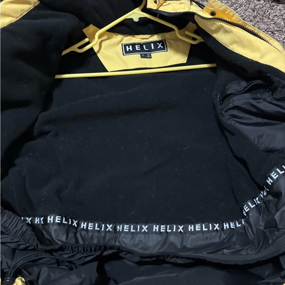 Yellow and Gray Men's Jacket - Picture 3 of 3